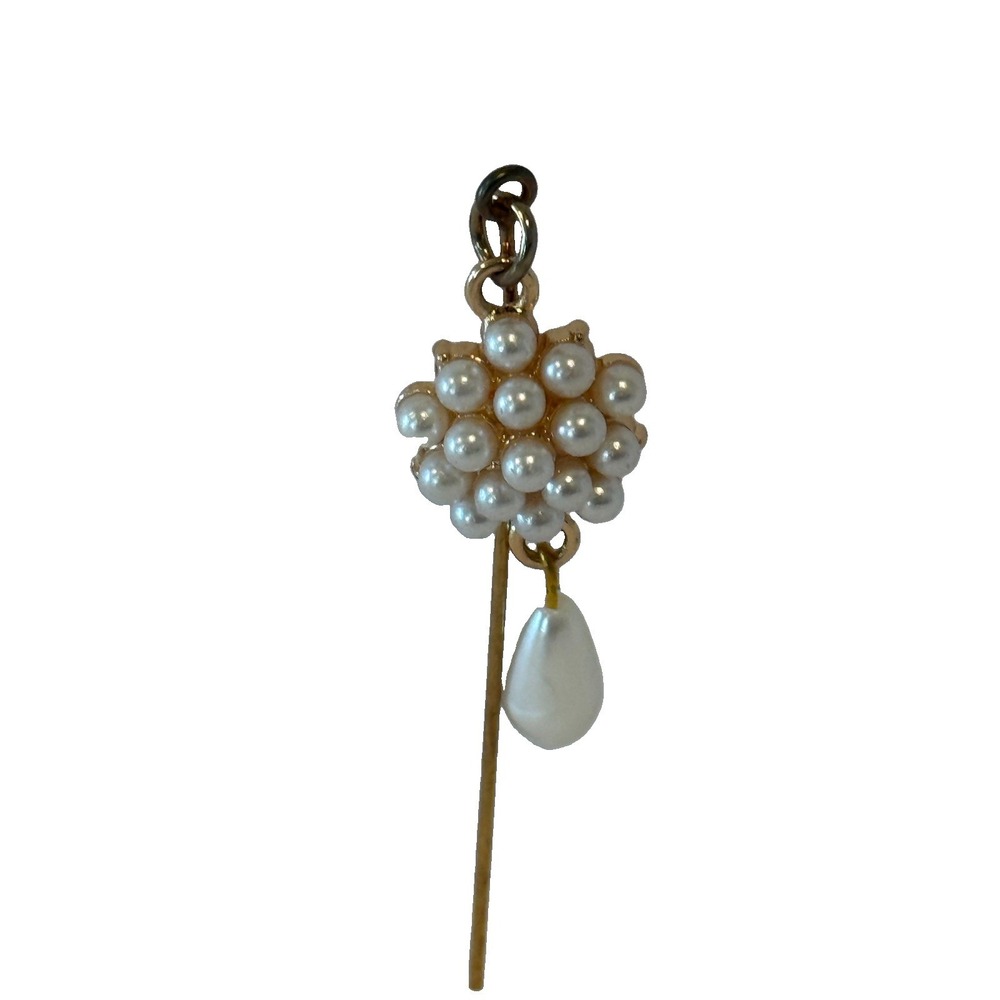 Vintage Mid-Century Faux Pearl Cluster Dangle Teardrop Gold‎ Tone Stick Pin